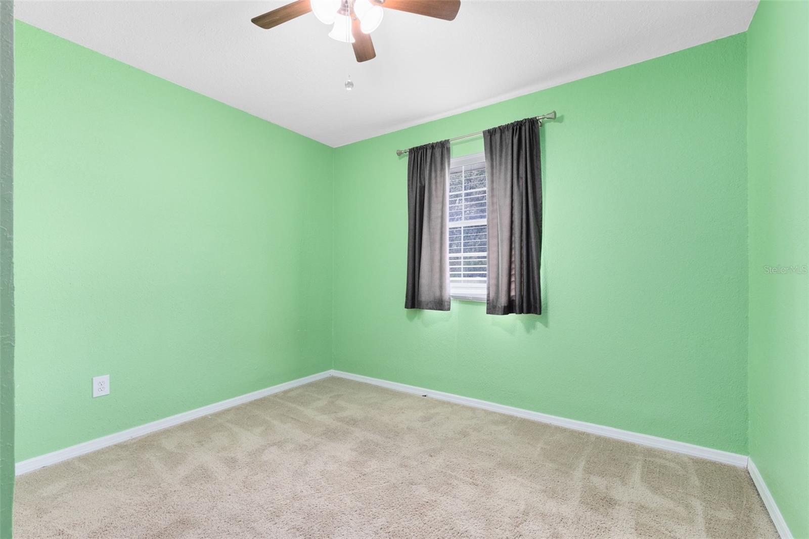 Image 18 of 28 For 701 25th Street