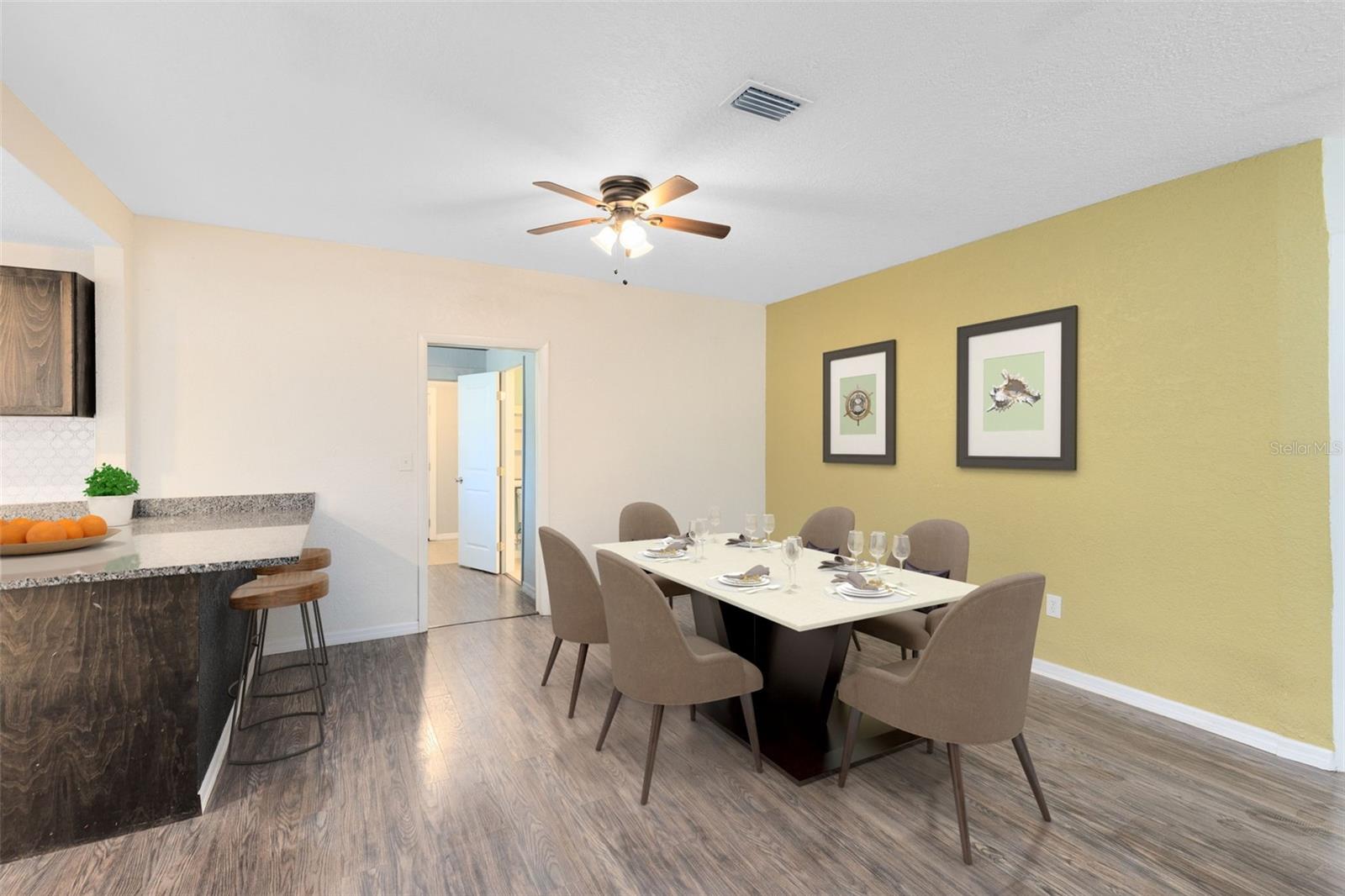 Image 9 of 28 For 701 25th Street