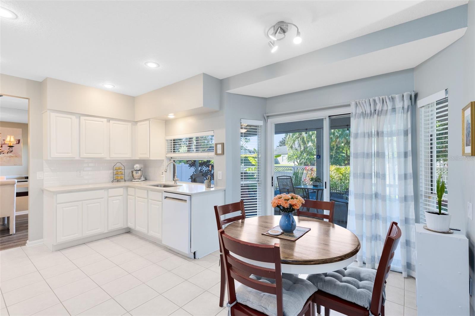 Image 10 of 38 For 411 Flatwood Drive