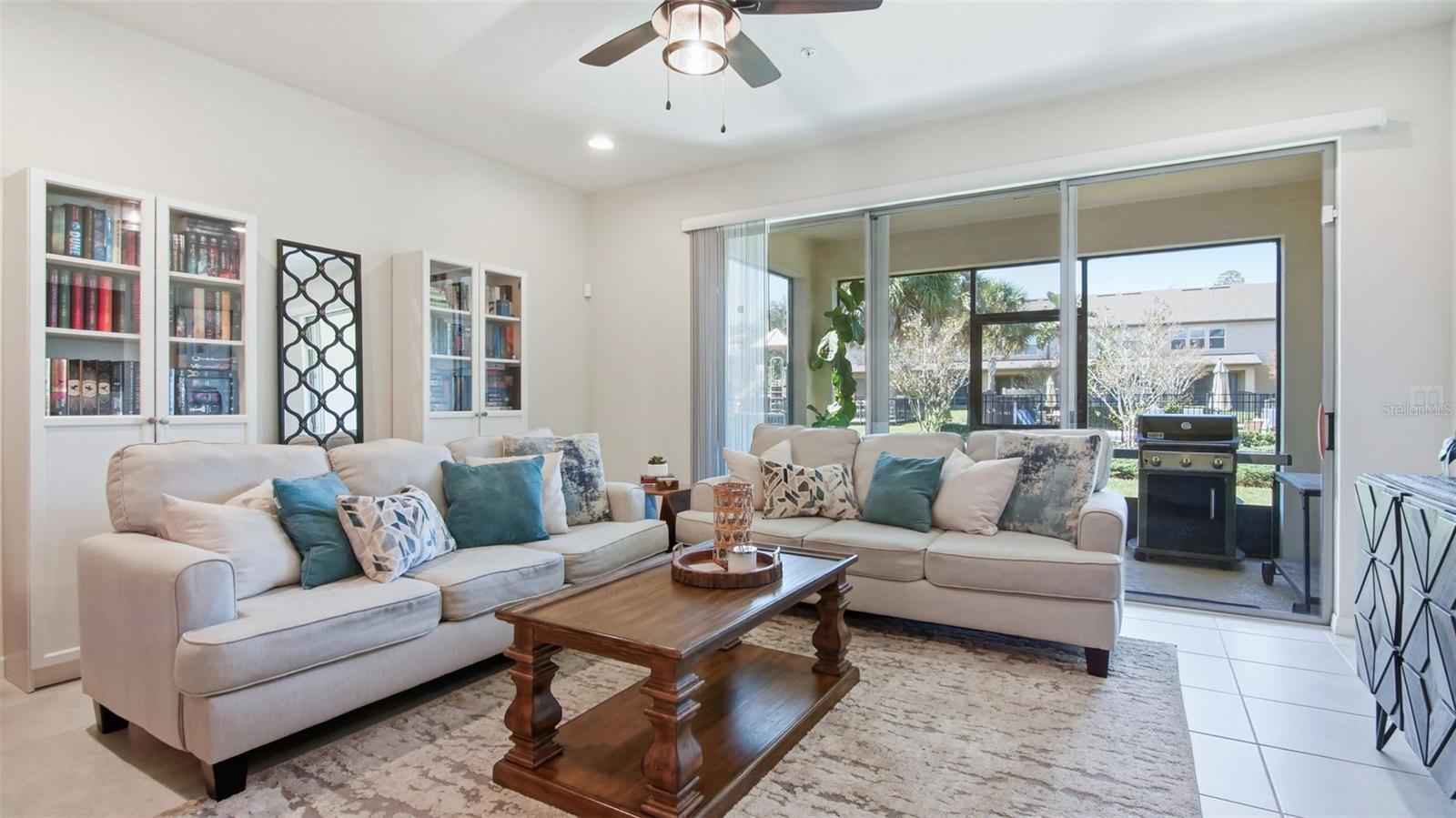 Image 12 of 31 For 3013 Alessa Loop