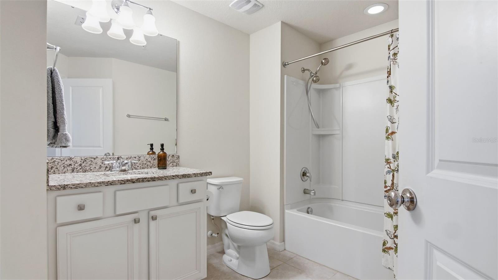 Image 24 of 31 For 3013 Alessa Loop