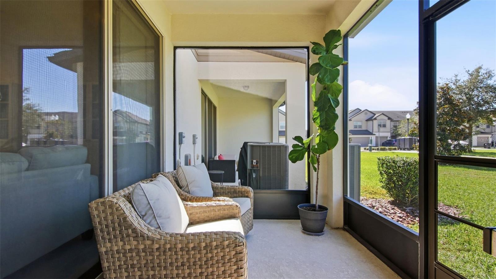 Image 27 of 31 For 3013 Alessa Loop