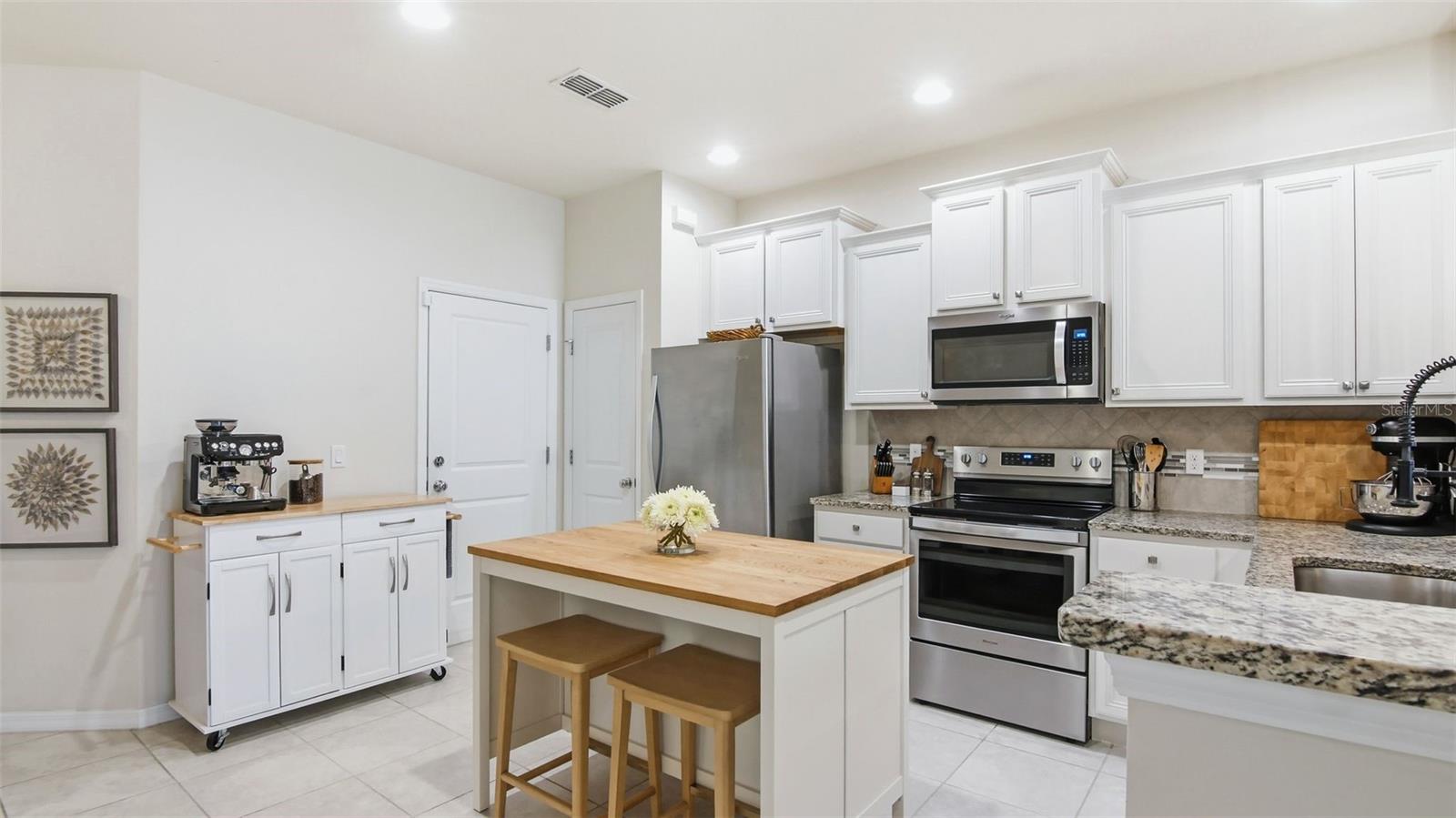 Image 7 of 31 For 3013 Alessa Loop