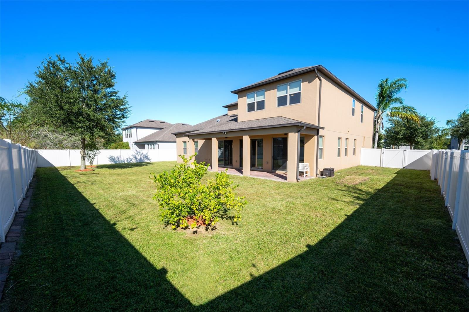 Image 13 of 78 For 869 White Rose Way