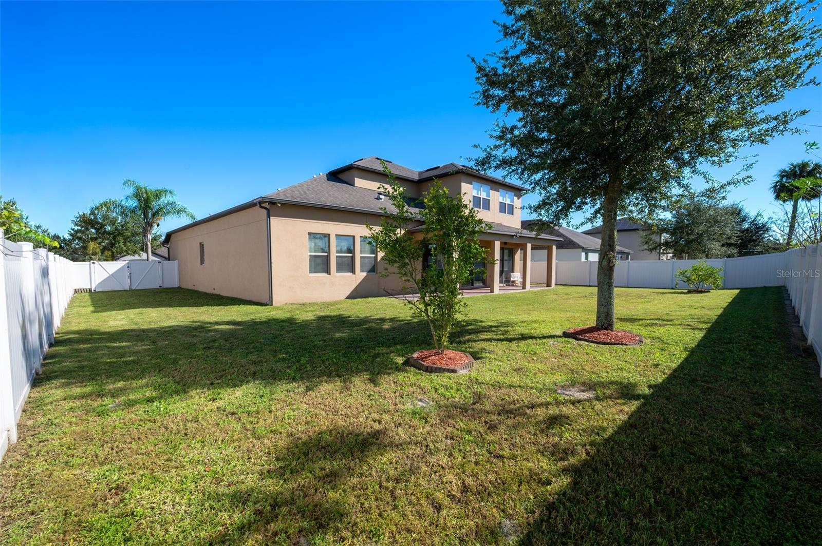 Image 14 of 78 For 869 White Rose Way