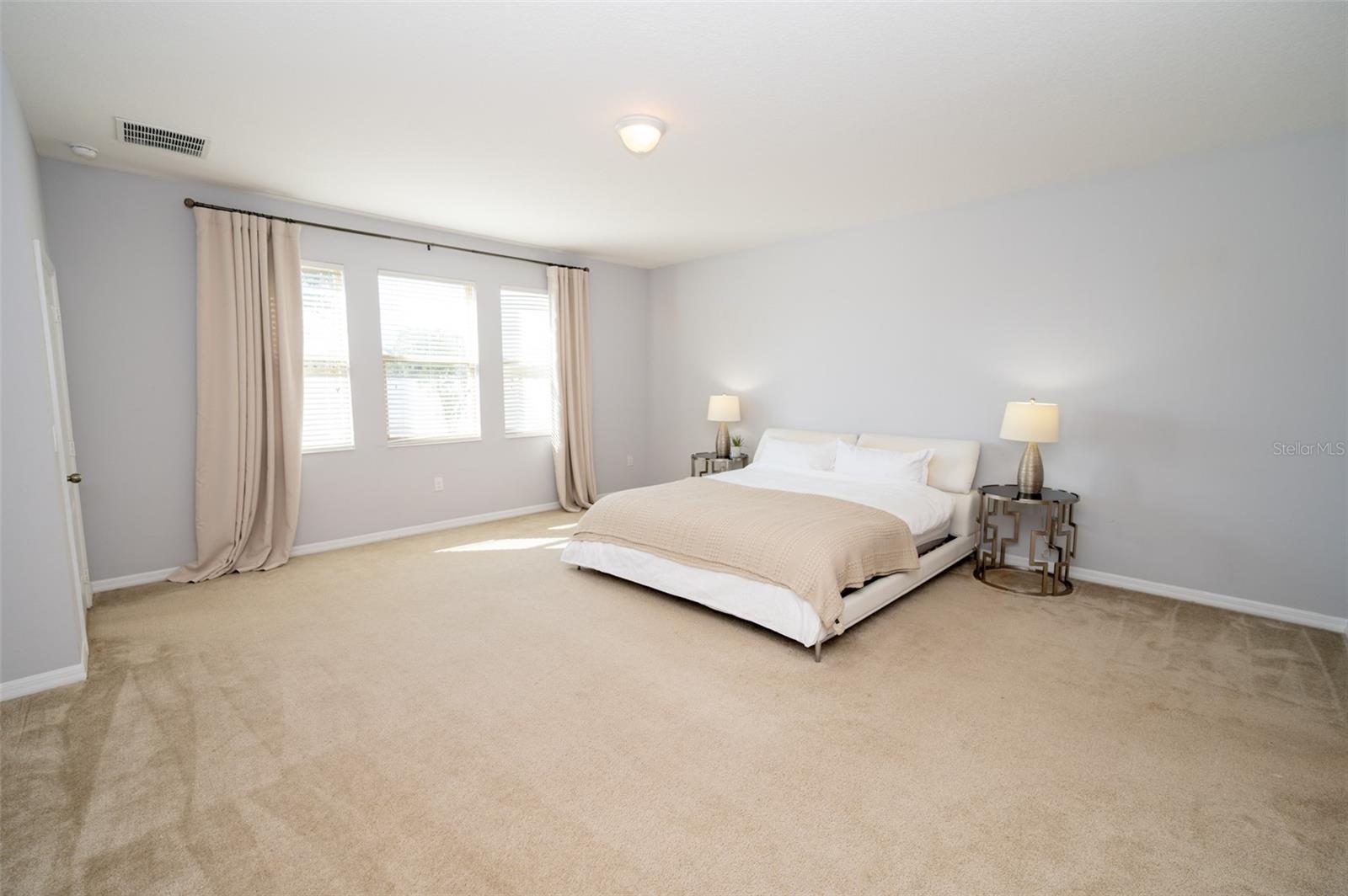 Image 21 of 78 For 869 White Rose Way