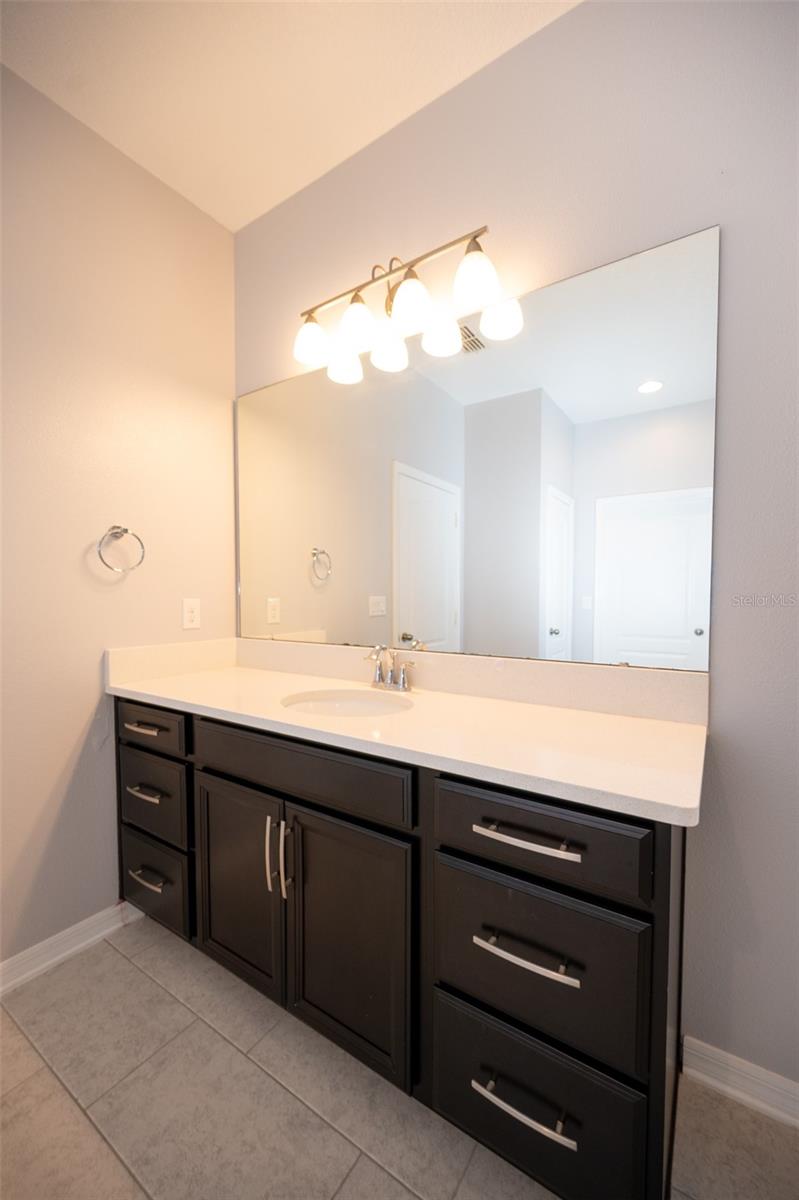 Image 29 of 78 For 869 White Rose Way