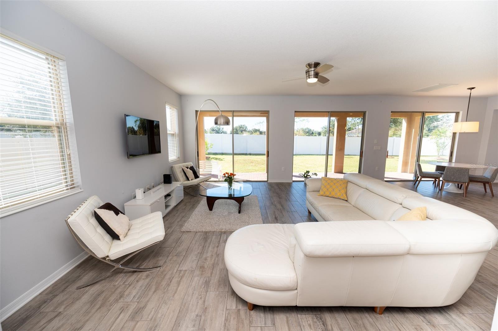 Image 40 of 78 For 869 White Rose Way