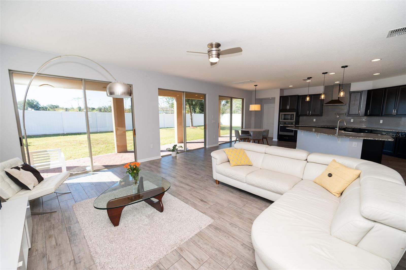 Image 41 of 78 For 869 White Rose Way