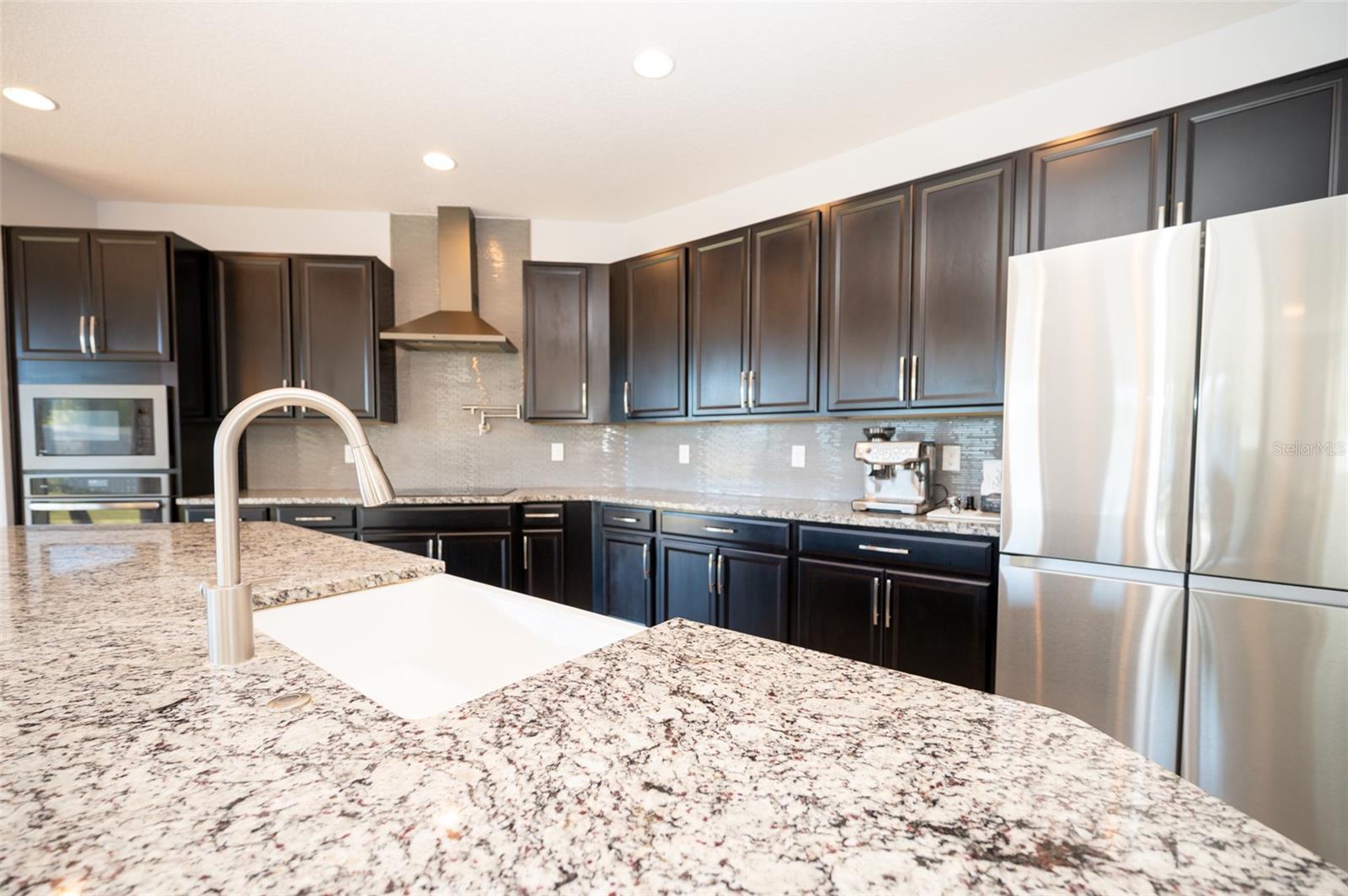 Image 51 of 78 For 869 White Rose Way