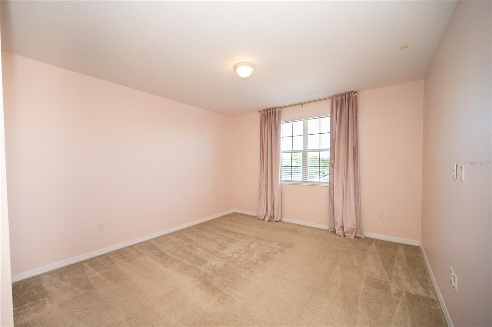 Image 55 of 78 For 869 White Rose Way