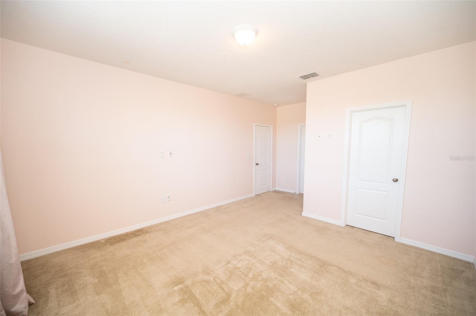 Image 57 of 78 For 869 White Rose Way