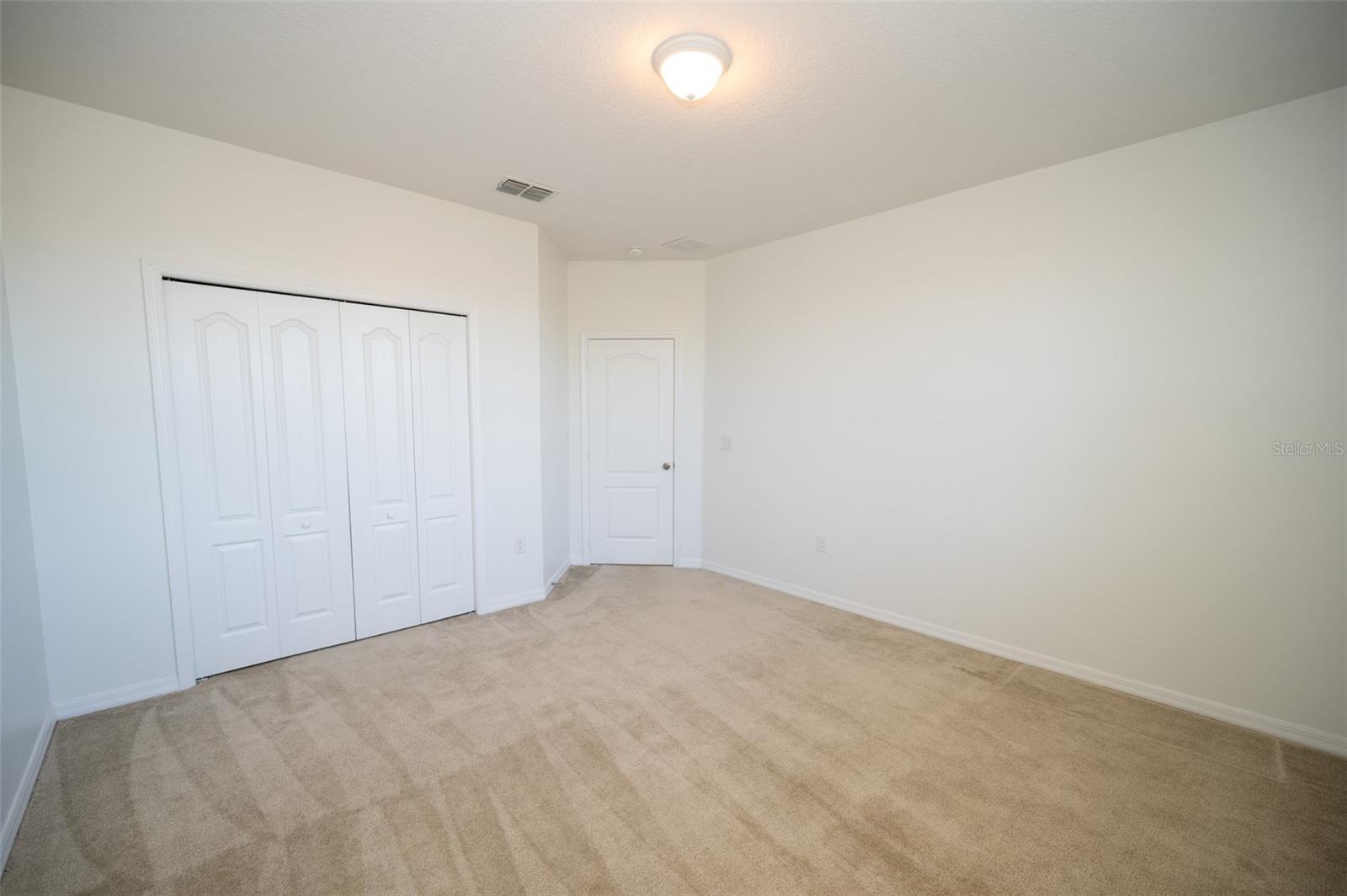 Image 61 of 78 For 869 White Rose Way