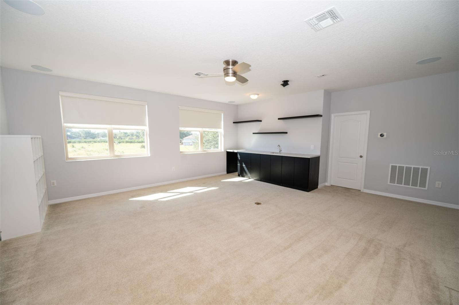 Image 68 of 78 For 869 White Rose Way