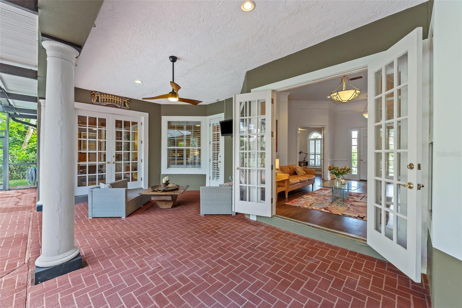 Image 54 of 75 For 9045 Great Heron Circle