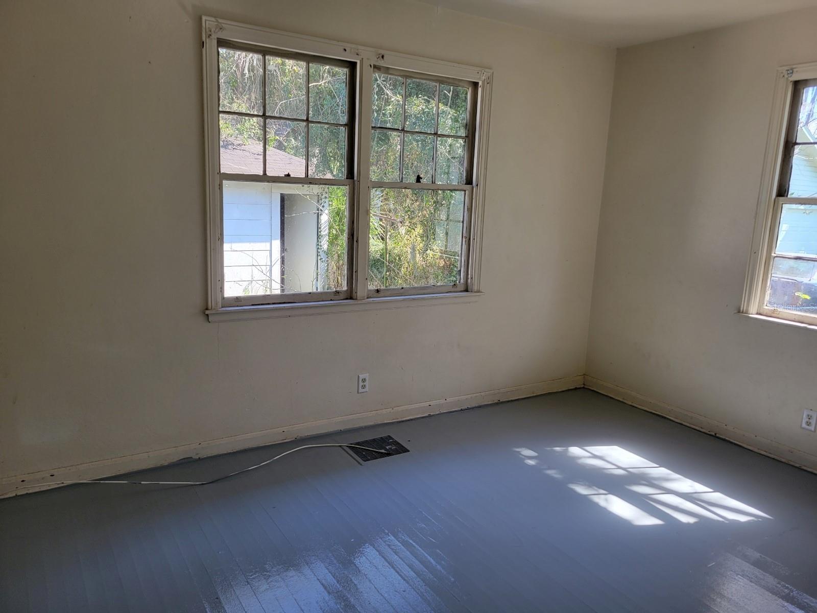 Image 3 of 8 For 7223 Pearl Street