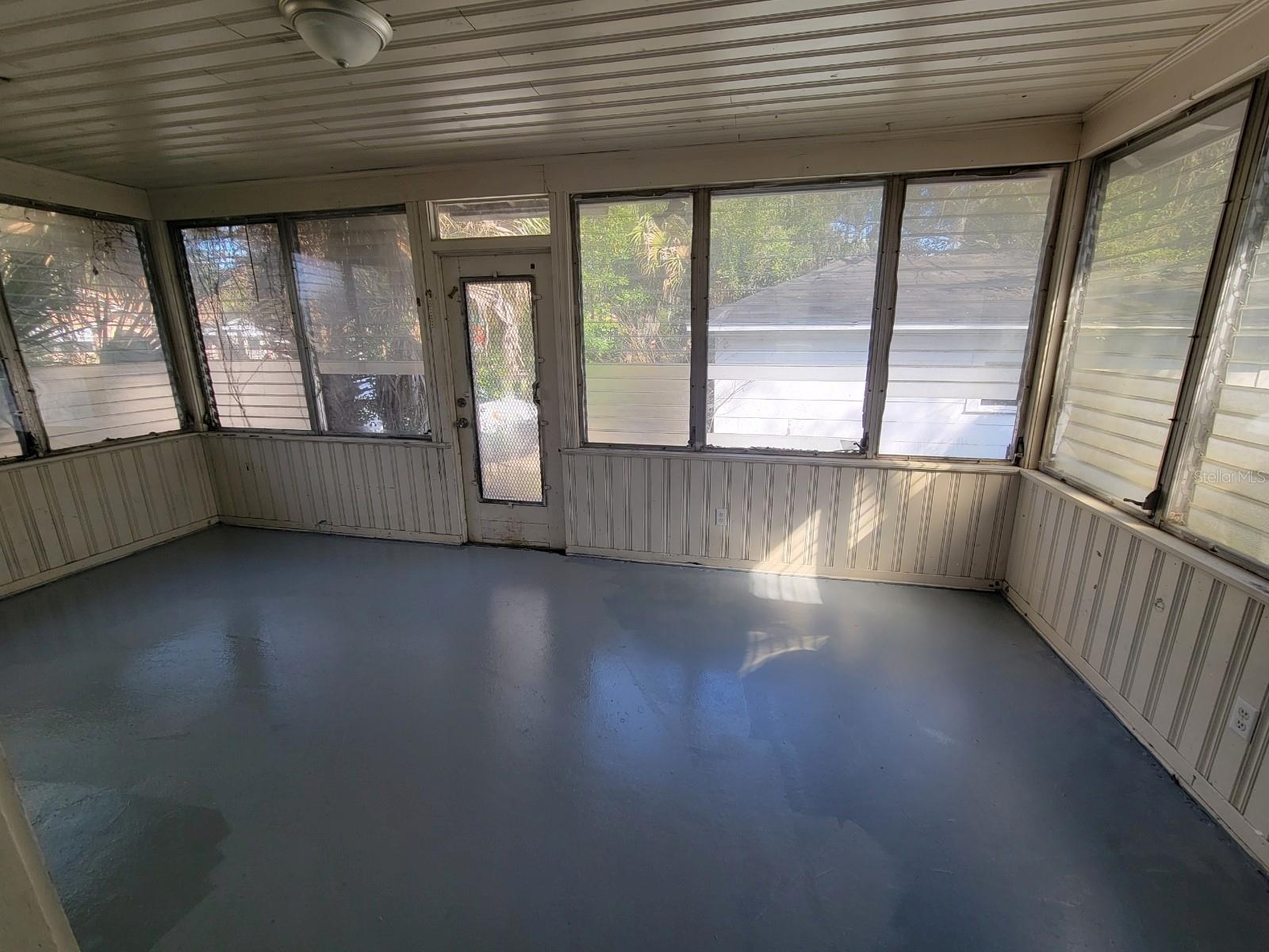 Image 4 of 8 For 7223 Pearl Street