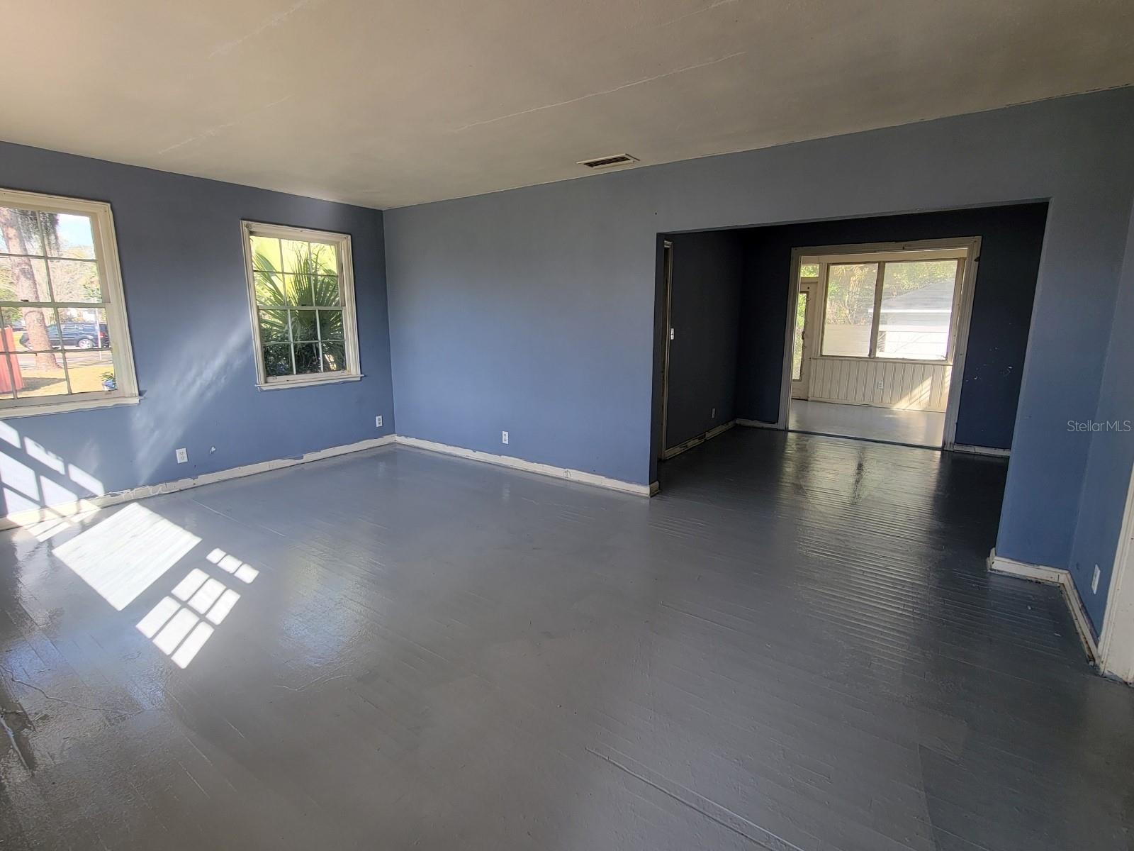 Image 5 of 8 For 7223 Pearl Street