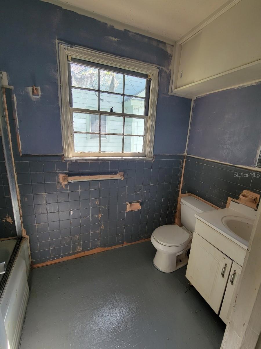 Image 6 of 8 For 7223 Pearl Street