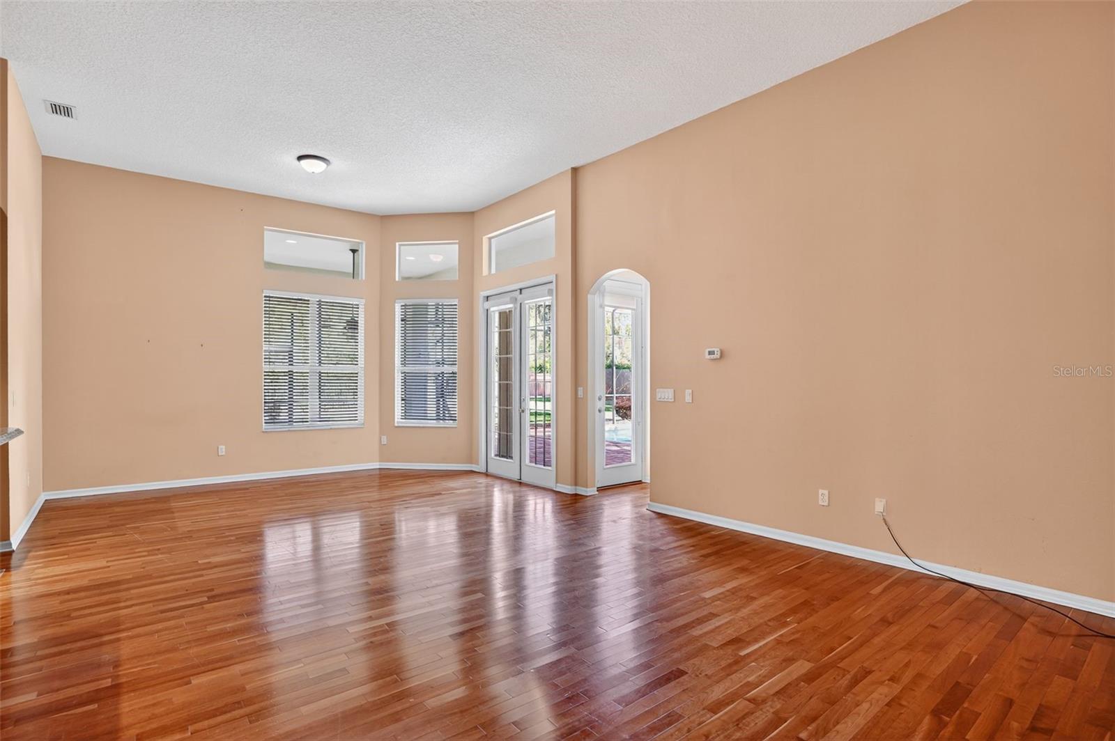 Image 17 of 35 For 1177 Chantry Place