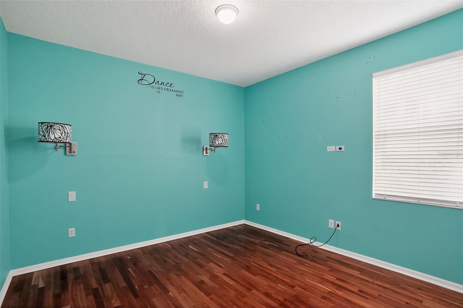 Image 6 of 35 For 1177 Chantry Place