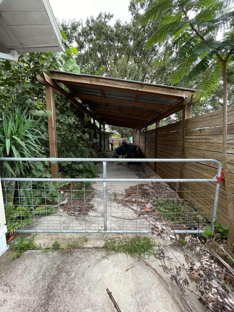 Image 13 of 24 For 814 26th Street W