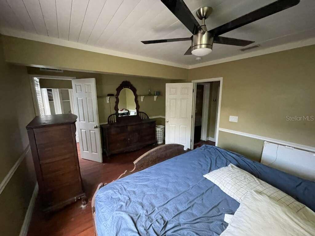 Image 17 of 24 For 814 26th Street W