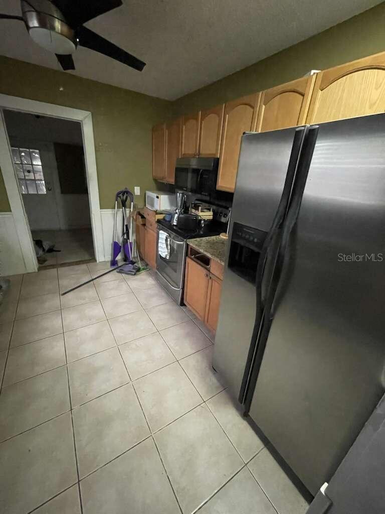 Image 18 of 24 For 814 26th Street W