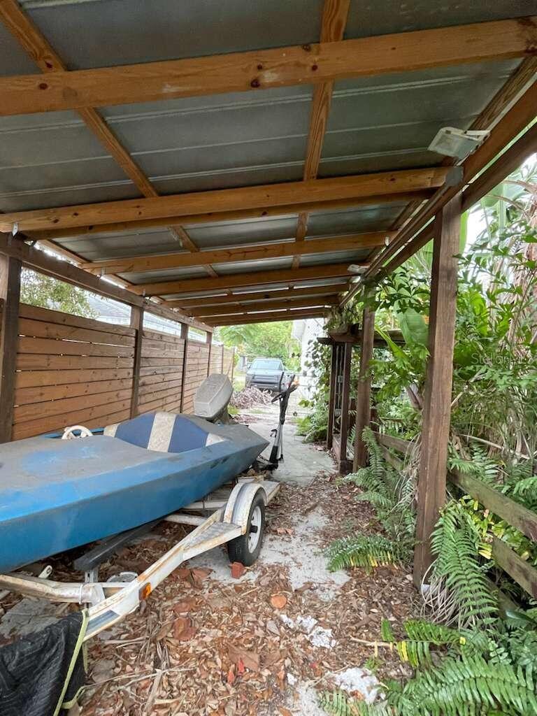 Image 9 of 24 For 814 26th Street W