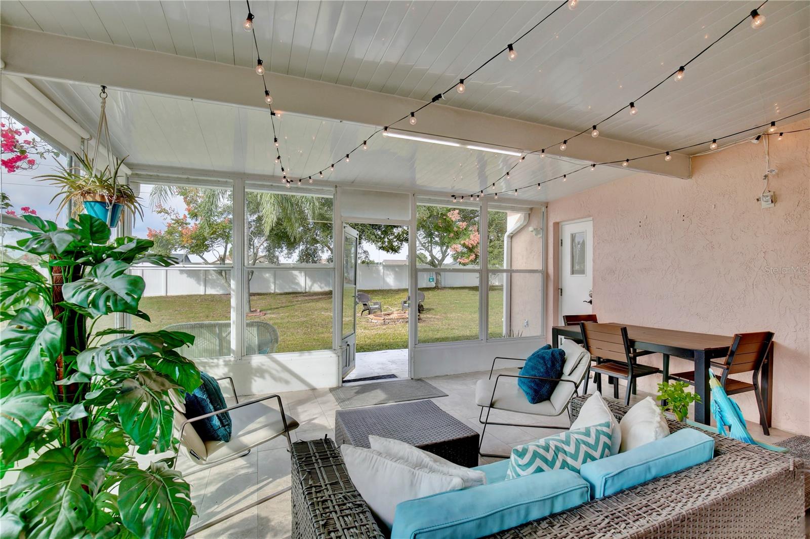 Image 30 of 56 For 14808 Pond Pine Lane