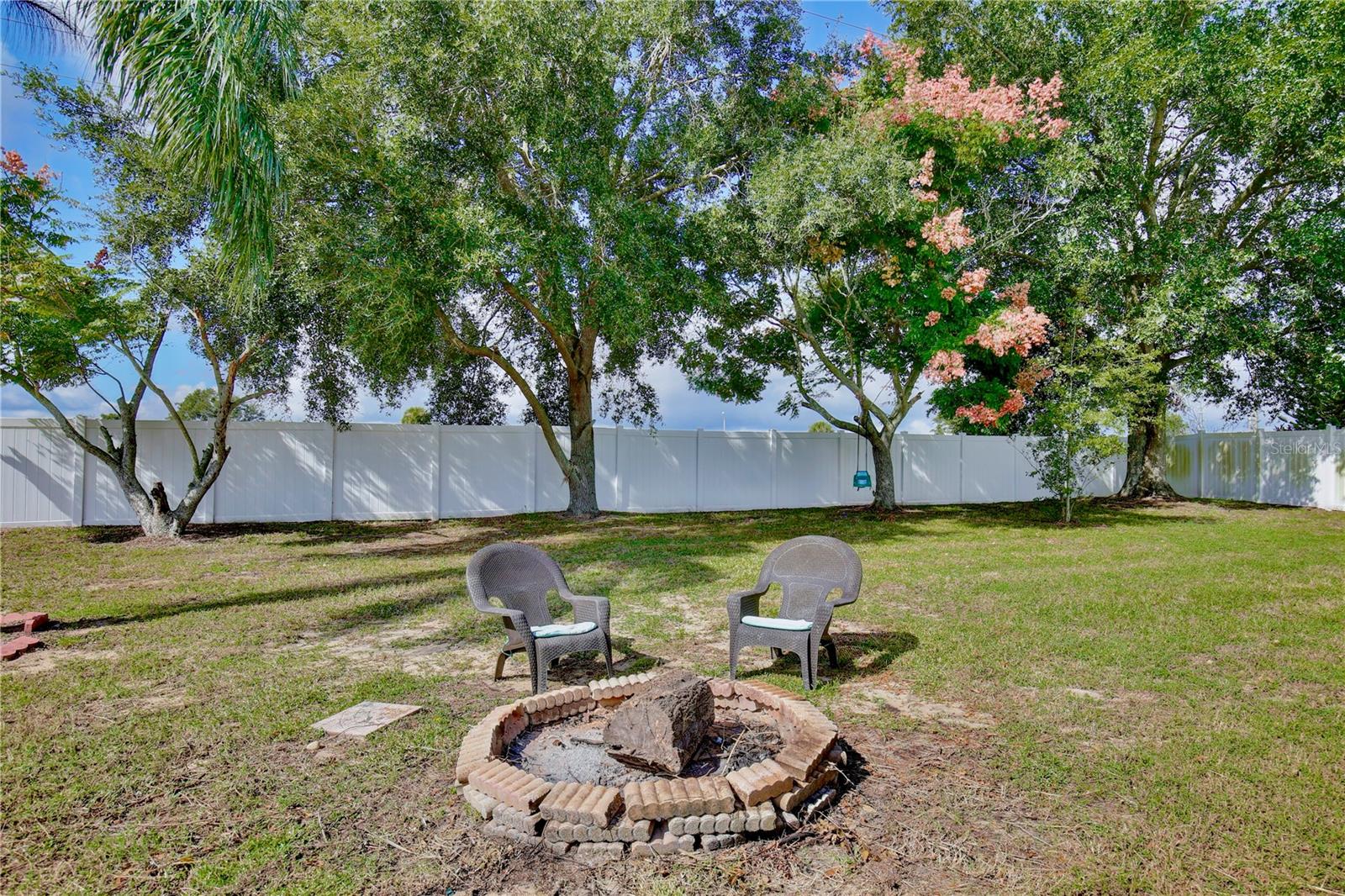 Image 36 of 56 For 14808 Pond Pine Lane