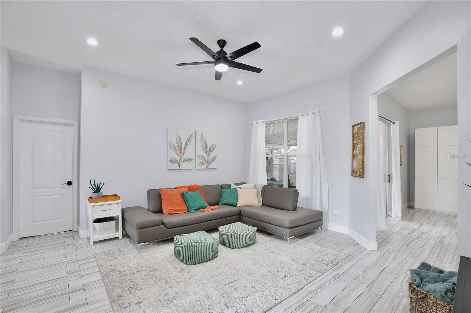 Image 7 of 56 For 14808 Pond Pine Lane