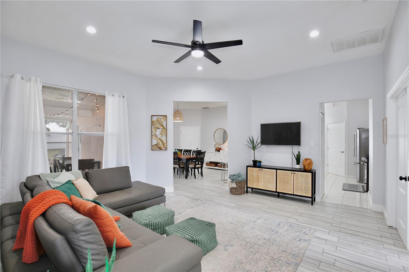 Image 8 of 56 For 14808 Pond Pine Lane