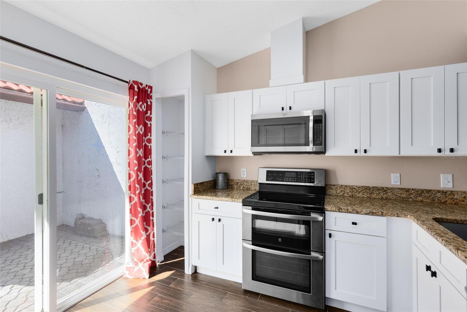 Image 11 of 27 For 615 Warrenton Road