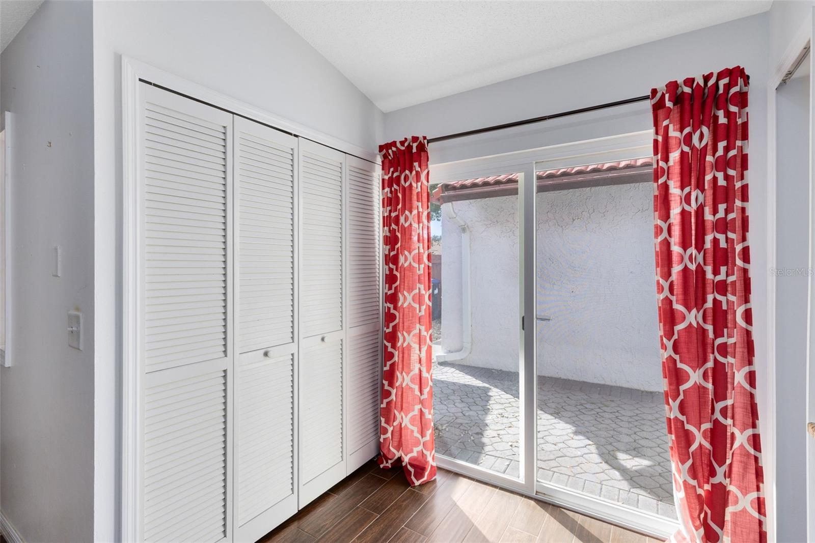 Image 12 of 27 For 615 Warrenton Road