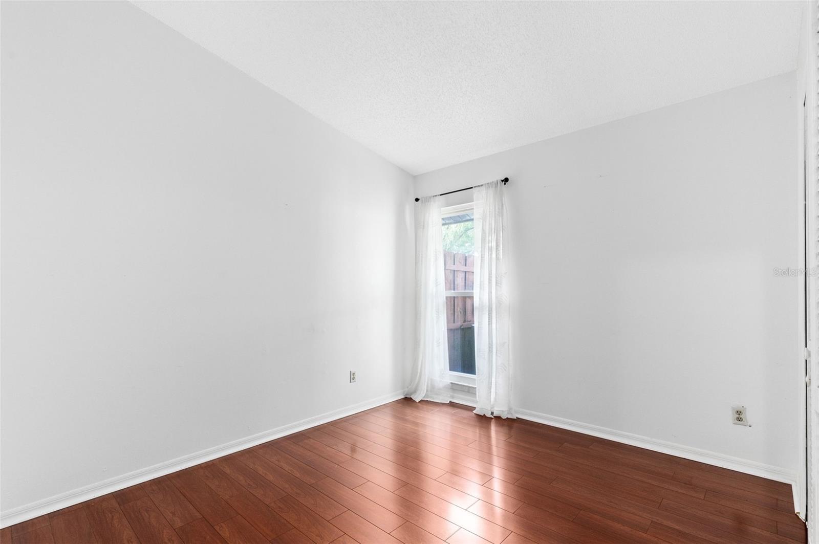 Image 20 of 27 For 615 Warrenton Road