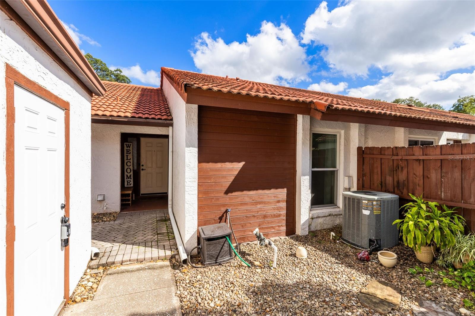 Image 3 of 27 For 615 Warrenton Road