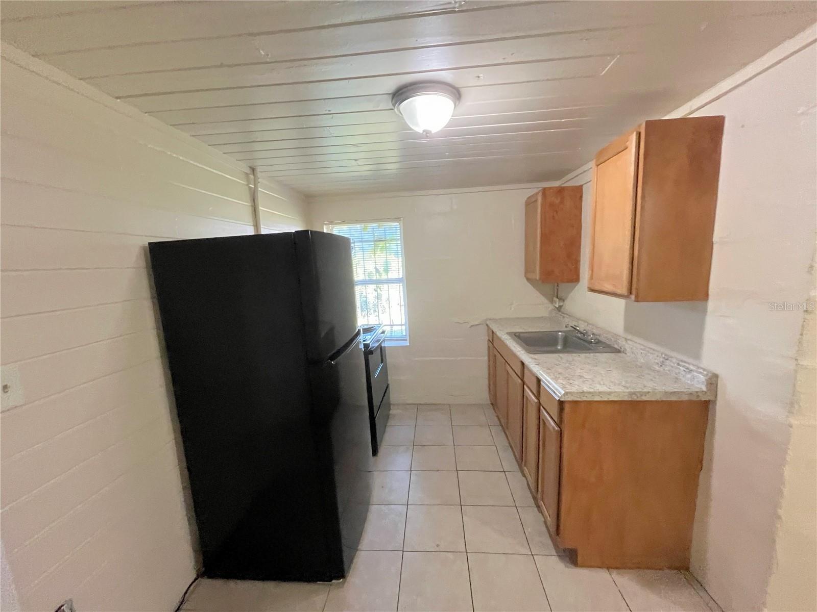 Image 5 of 19 For 1235 Cypress Street 1-2