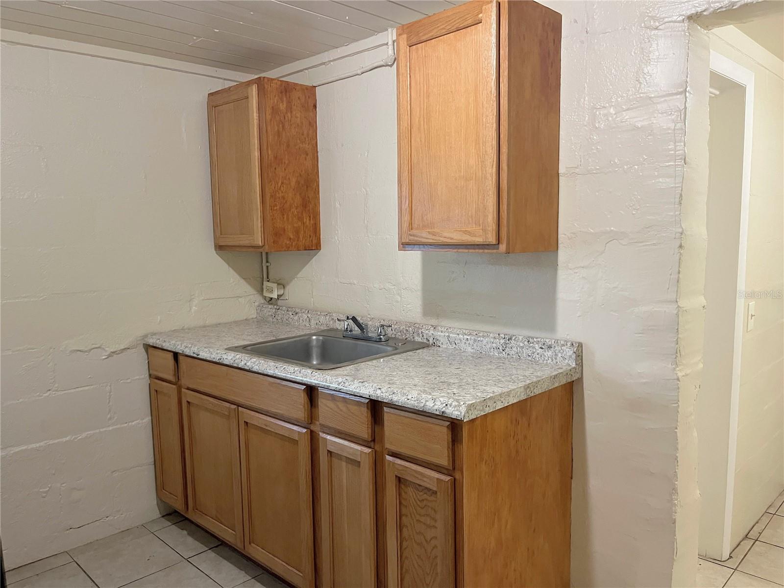 Image 7 of 19 For 1235 Cypress Street 1-2