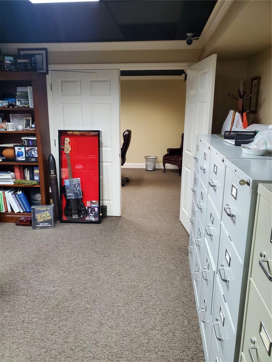 Image 19 of 24 For 221 State Road 434