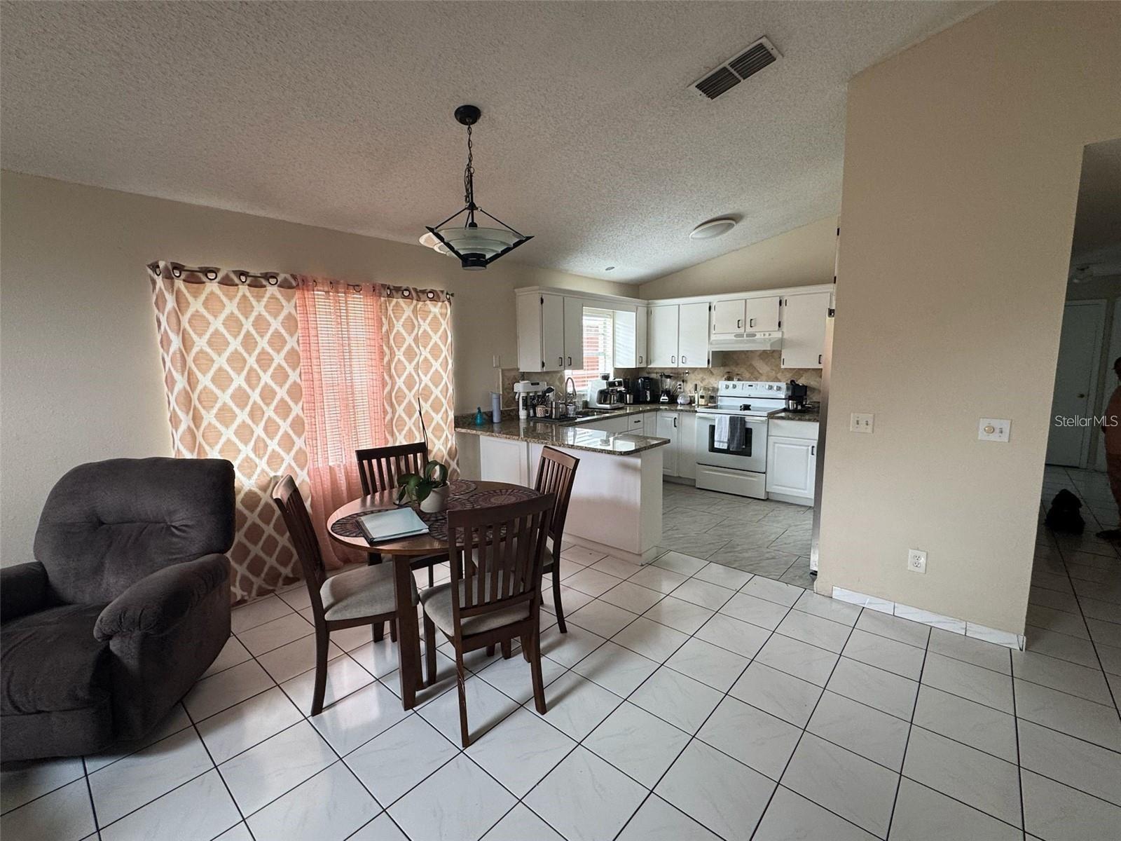 Image 2 of 9 For 1968 Garwood Drive