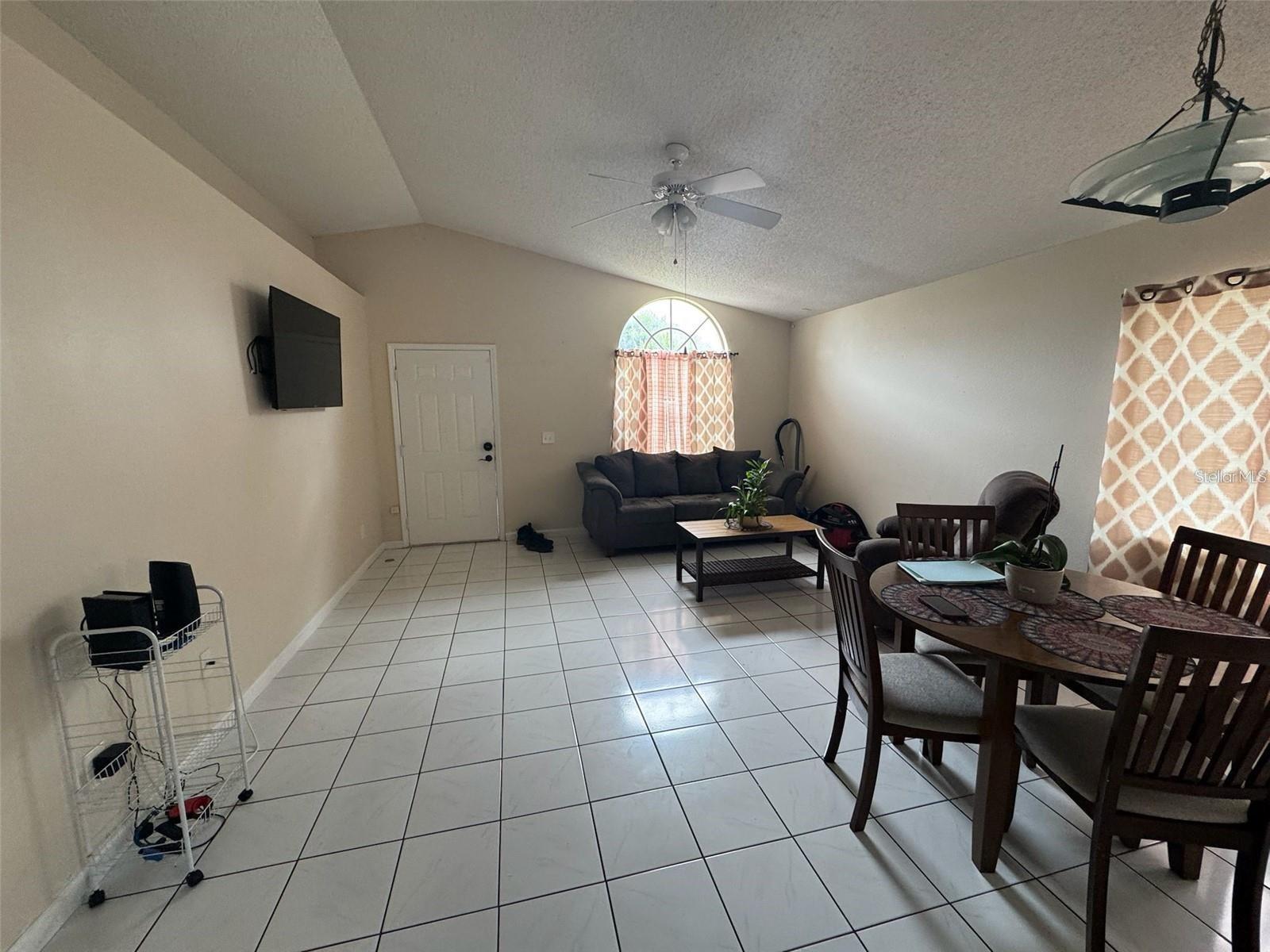 Image 3 of 9 For 1968 Garwood Drive