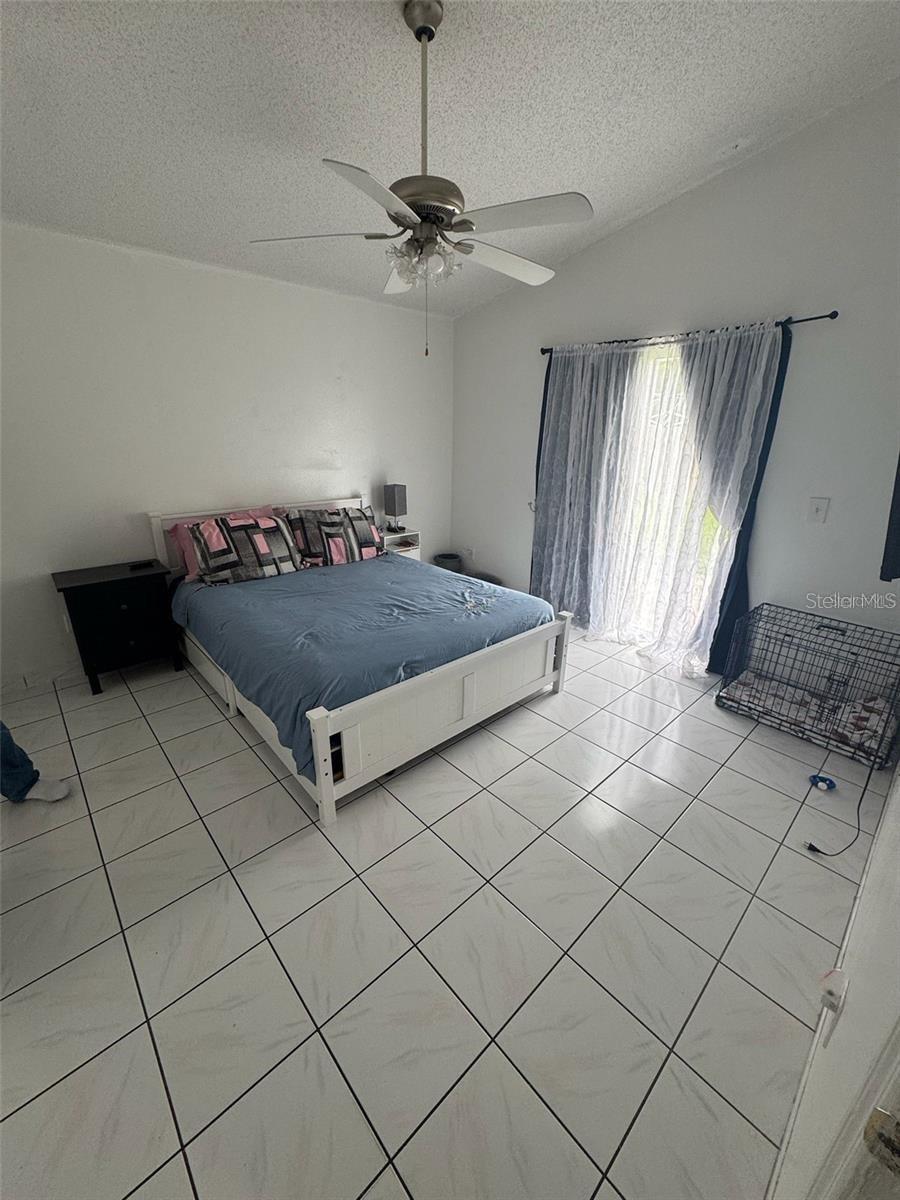 Image 4 of 9 For 1968 Garwood Drive