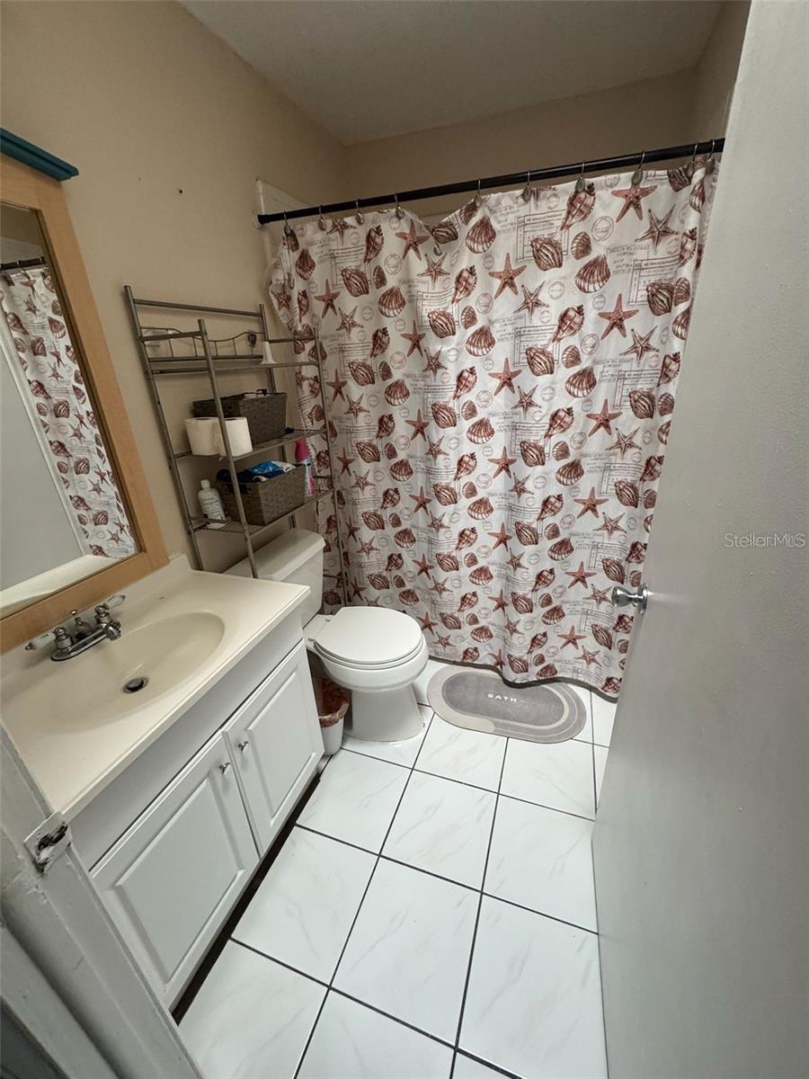 Image 8 of 9 For 1968 Garwood Drive