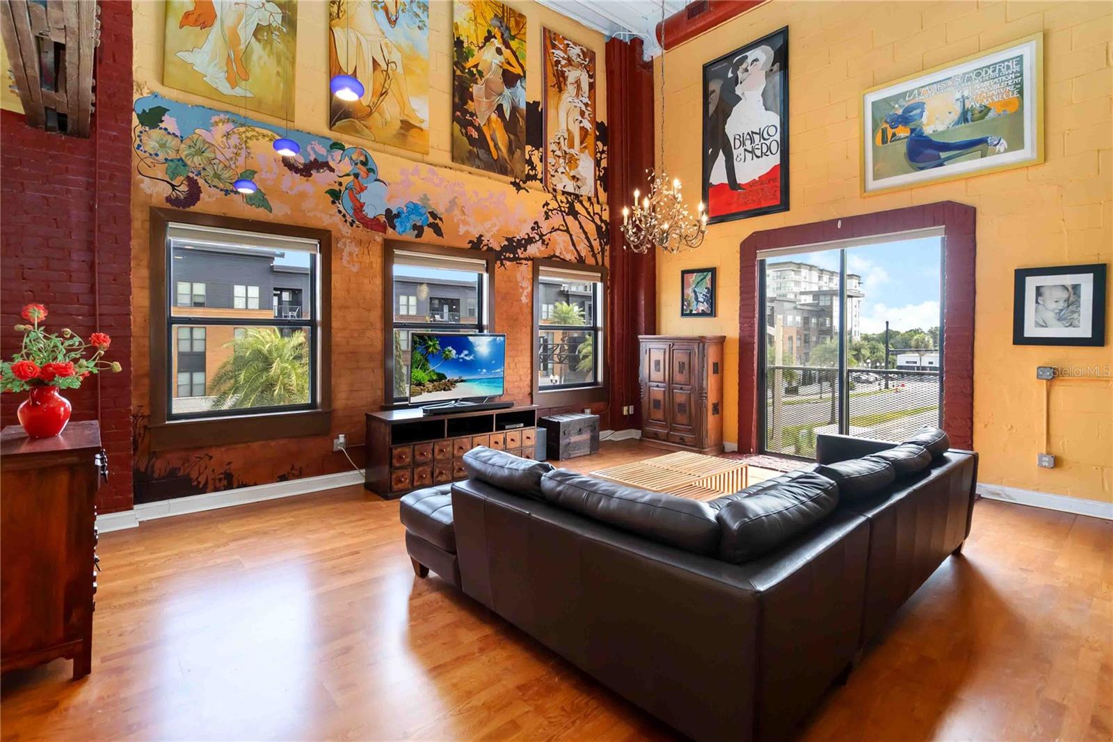 Image 13 of 43 For 62 Colonial Drive 301