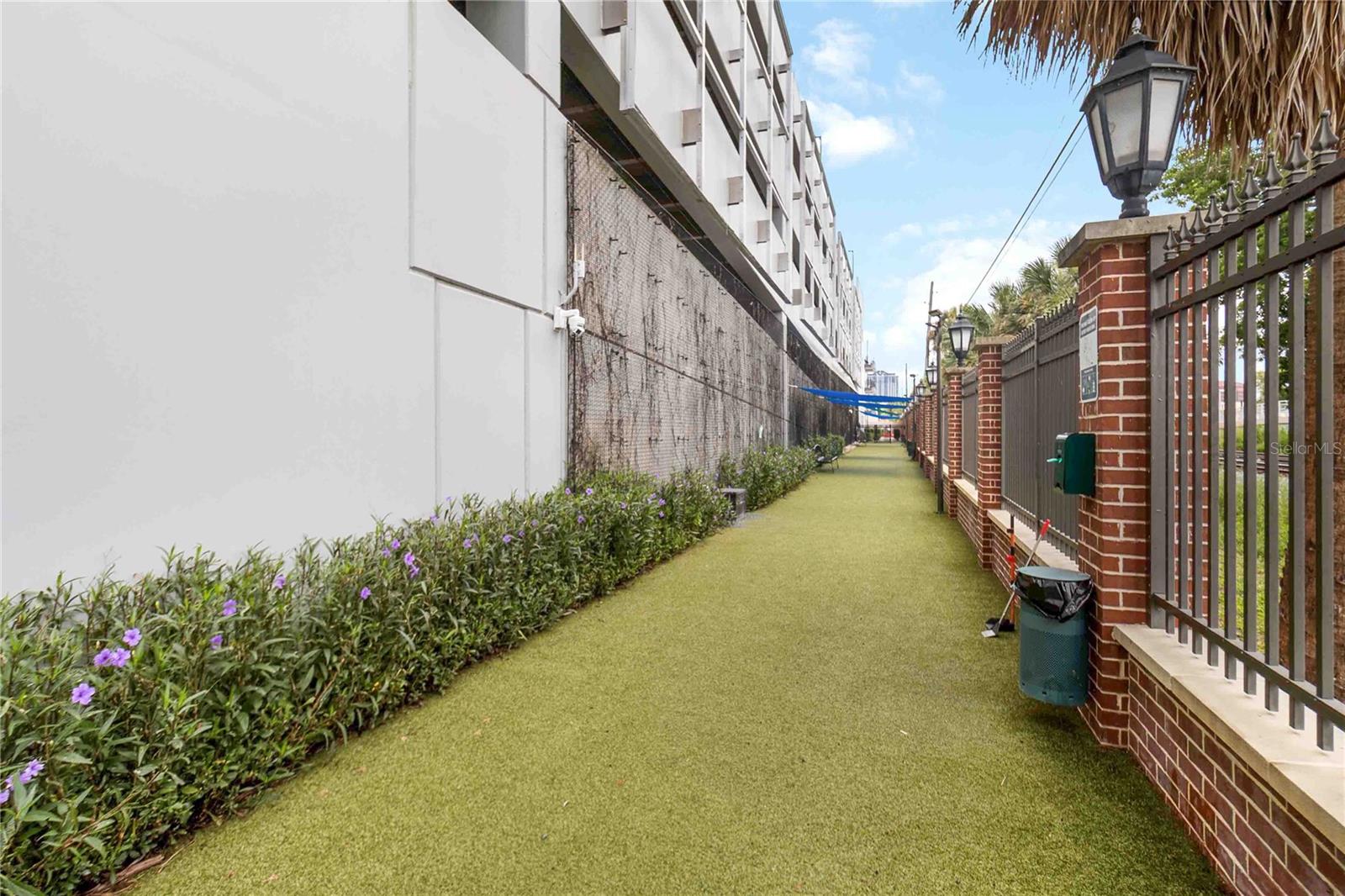 Image 35 of 43 For 62 Colonial Drive 301