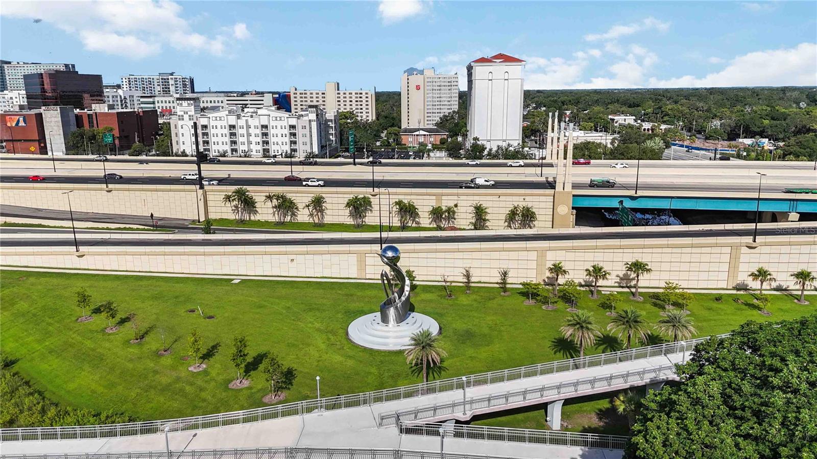 Image 41 of 43 For 62 Colonial Drive 301