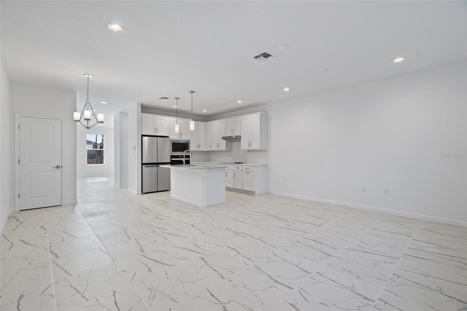 Image 13 of 27 For 1601 Pinecliff Drive