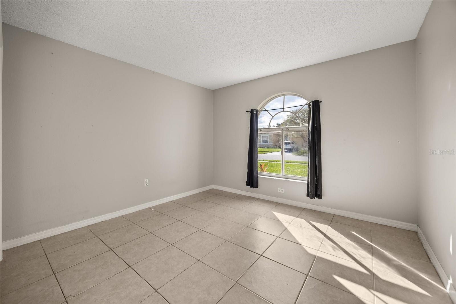 Image 21 of 39 For 2909 Canoe Circle