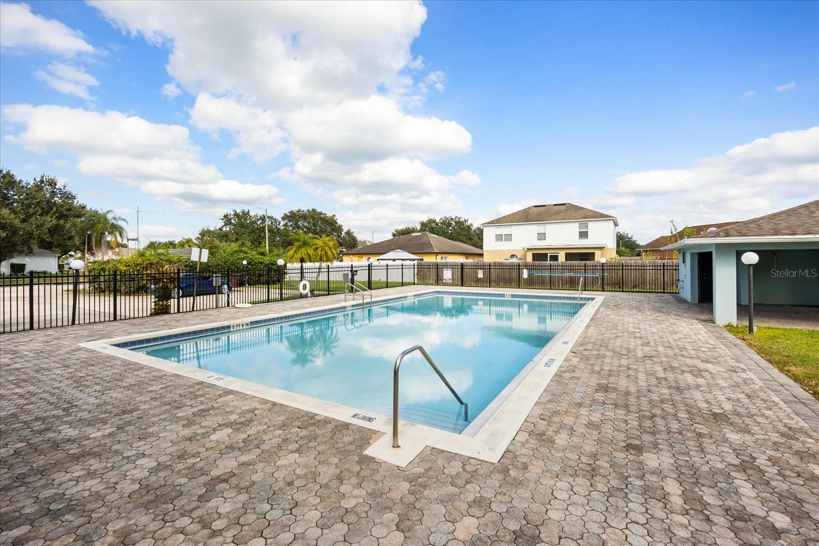 Image 26 of 39 For 2909 Canoe Circle